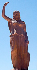Statue de la reine Dihya à Baghaï